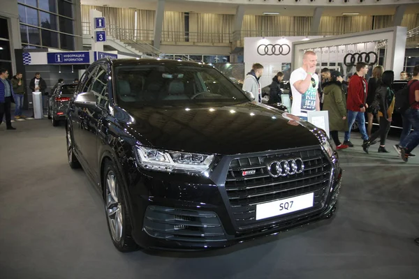 Audi Belgrad araba gösterisi