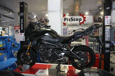 Pitstop Belgrad araba gösterisi