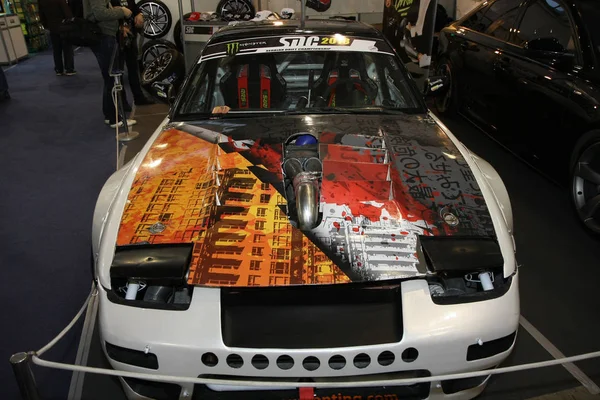 Auto sintonizzata al Salone di Belgrado — Foto Stock