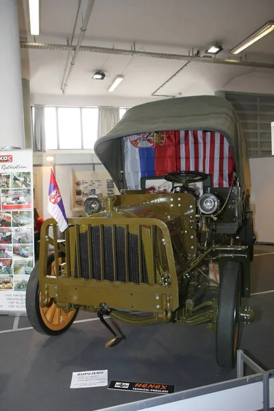 Packard modelo E caminhão em Belgrado Car Show — Fotografia de Stock