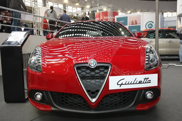 Alfa Romeo au Salon de l'auto de Belgrade — Photo