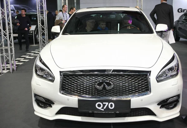 Infiniti em Belgrado Car Show — Fotografia de Stock