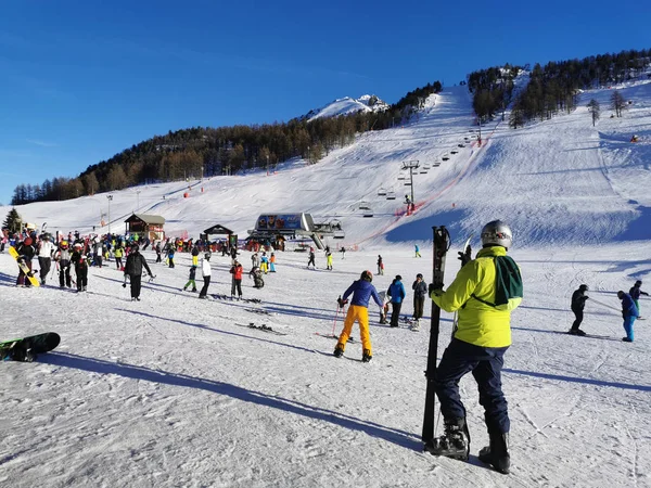 Montgenevre Stazione Sciistica Invernale Sciistica Snowboard Francia Destinazione Vacanze Settimana — Foto Stock