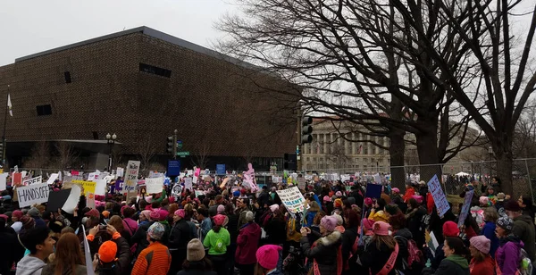 Washington Dc 21 Jan 2017, kvinnors mars på Washington — Stockfoto