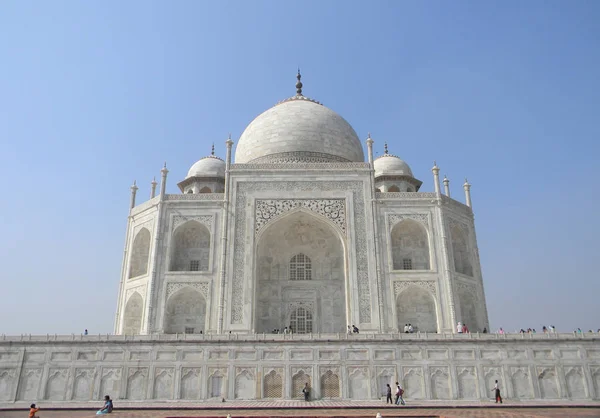 Taj Mahal Türbesi perspektif — Stok fotoğraf