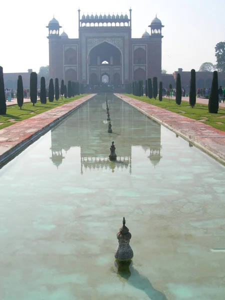 Taj Mahal arquitetura portão — Fotografia de Stock
