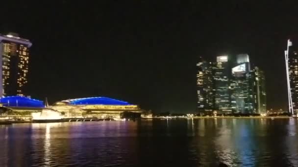Singapore - 6 mei 2017: Panorama over de baai van Marina — Stockvideo