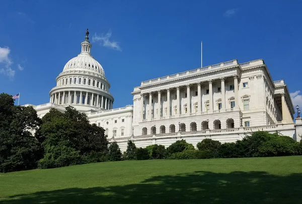 美国国会大厦, 在华盛顿特区的国会山 — 图库照片