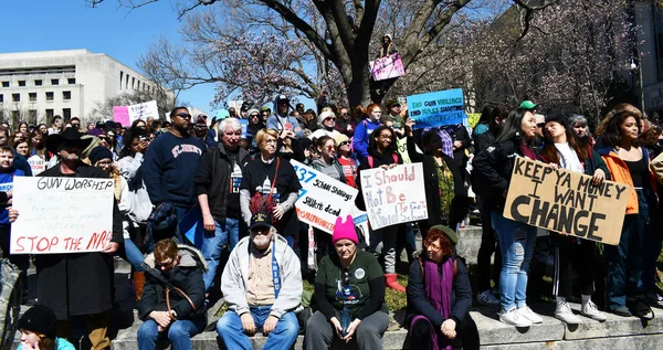 Washington, Dc, Usa - 24 mars 2018: Mars för Our Lives protes — Stockfoto