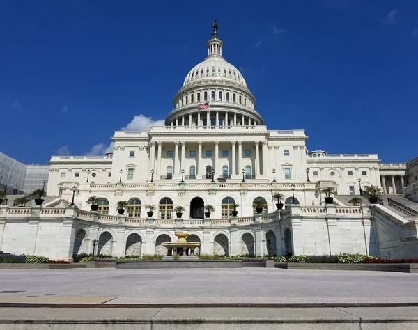 United States Capitol Building, on Capitol Hill in Washington DC — Stock Photo, Image