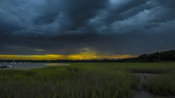 Nuvole Tempesta Arrabbiati Che Passano Sopra Costa Della Carolina Del — Foto Stock