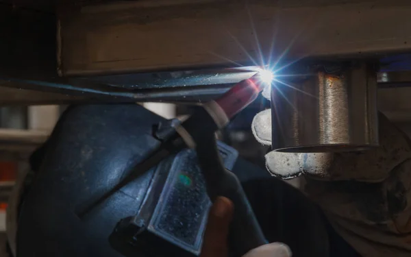 Mig Mag Welder Overhead Welding Steel Manufacturing Industry — Stock Photo, Image