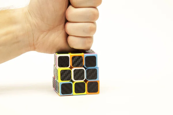 Multicolor Elegante Cubo Rubik Sobre Fondo Blanco — Foto de Stock