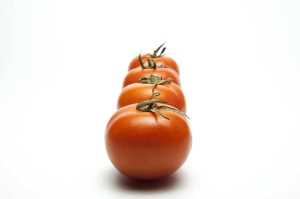 Tomates Frescos Vermelho Com Uma Espinha Verde Comida Vegetariana Fundo — Fotografia de Stock