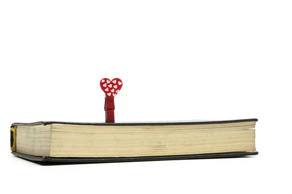 Closed Book Table Clothespin Heart Red Love Books — Stockfoto