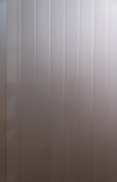 Безшовний гофрований фасад з цинкового листа в сірому кольорі / архітектура / безшовний візерунок / концепція шпалер / металева текстура — стокове фото