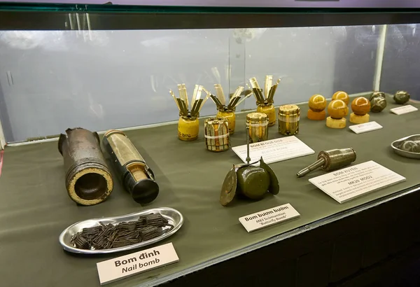 HO CHI MINH CITY, VIETNAM - NOVEMBER 20, 2019. Bullets and granade from vietnam war at War Remnants Museum saigon — Stock Photo, Image