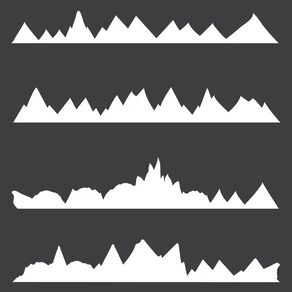 Reihe von Kritzelketten von Bergen — Stockvektor