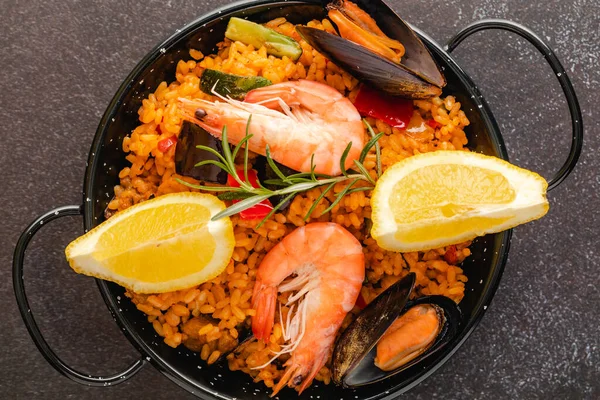 Paella Comida Tradicional Espanhola Servida Prato Tapa — Fotografia de Stock