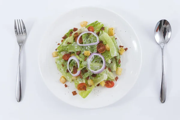 テーブルの上の野菜サラダ 健康的な食品スタイル — ストック写真