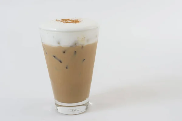 Kawa Lodem Zbliżenie Izolowane Białym — Zdjęcie stockowe