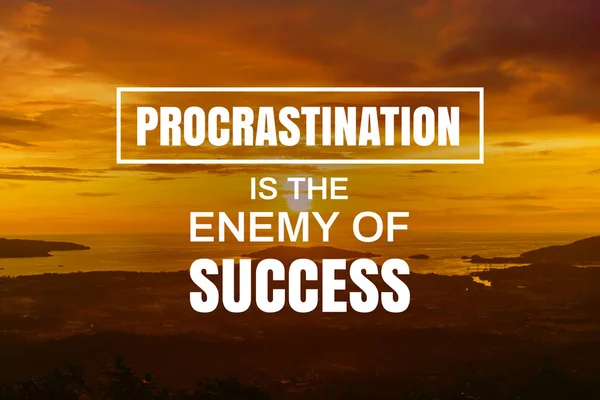 Inspirerend en motiverend Citaat. Procrastination is de vijand van succes. — Stockfoto
