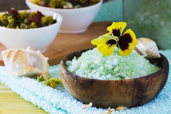 Aromatic bath salt — Stock Photo, Image