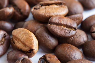 Kahve çekirdekleri makro tarzı.