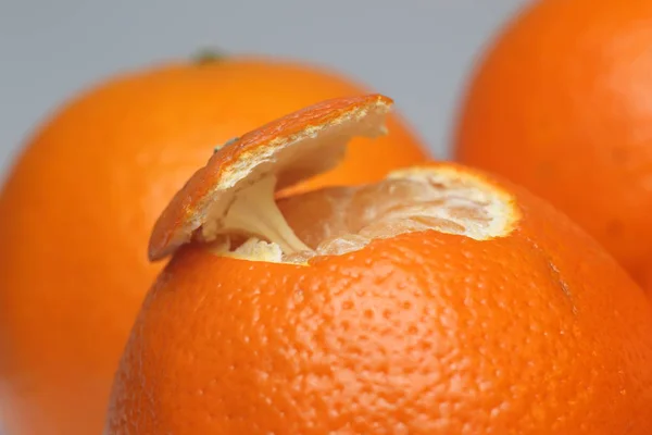 Algumas Tangerinas Fundo Claro — Fotografia de Stock