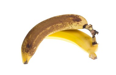 Beyaz arka planda izole edilmiş muzlar, beyaz arkaplanda izole edilmiş muzlar, taze ve eski