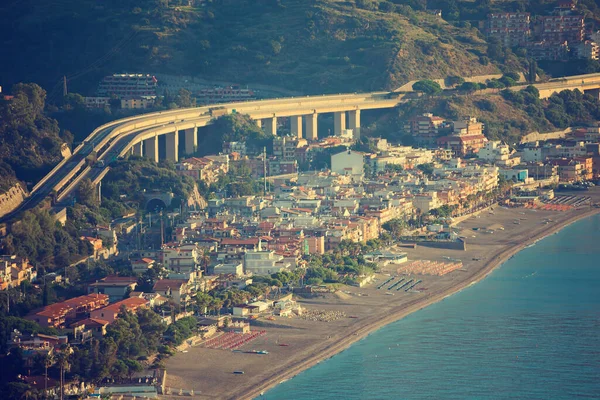Vista Del Ferrocarril Autopista Desde Taormina Spisone Mazzeo Isla Sicilia — Foto de Stock