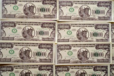 Bir milyon dolar değerinde sahte banknotların geçmişi.