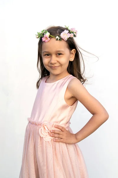 Portrait Girl Years Old Brown Hair Brown Eyes Gently Peach — Stock Photo, Image