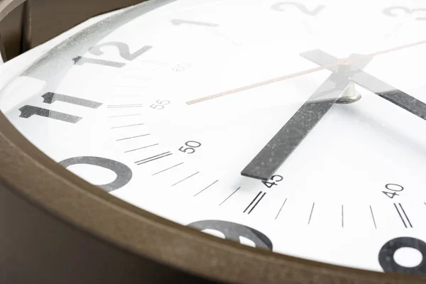 Broken And Dirty Old Clock Face — Stock Photo, Image