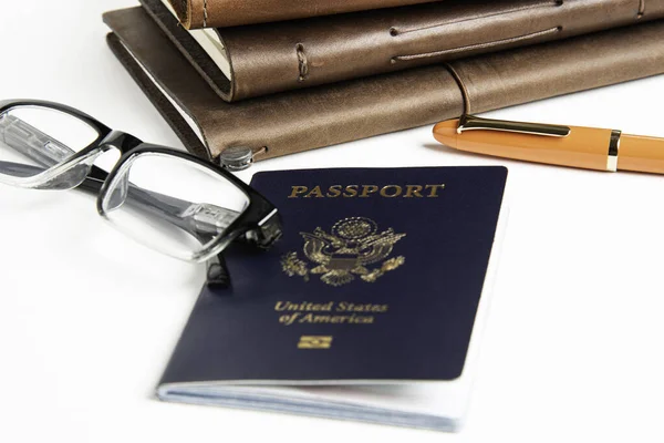 American Passport With Travel Items — Stock Photo, Image