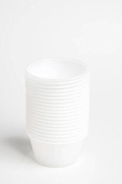 Örnek Plastik Konteynır Yığını