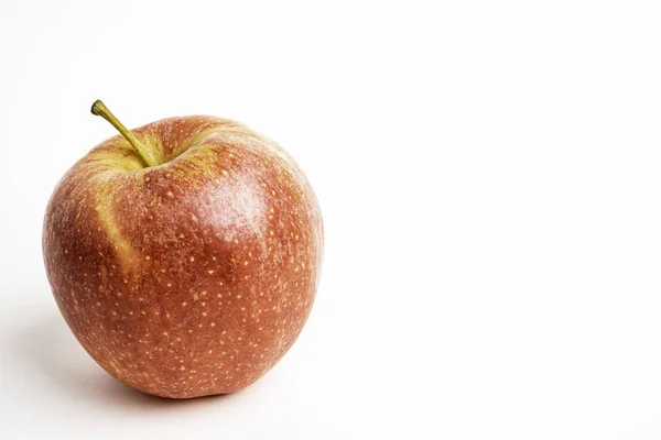 Una manzana roja — Foto de Stock