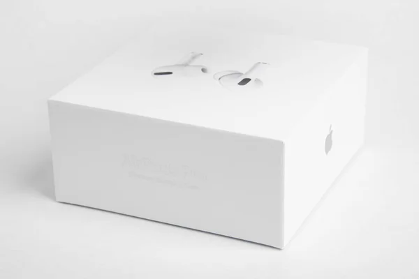 Verpakkingsdoos van Apple Airpods Pro — Stockfoto