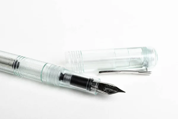 Green Glass Demonstrator Fountain Pen — Stock fotografie