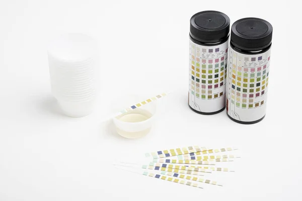 A Basic Set Of Urine Reagent Test Kit — стокове фото