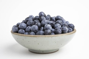 Taze yaban mersinli kase