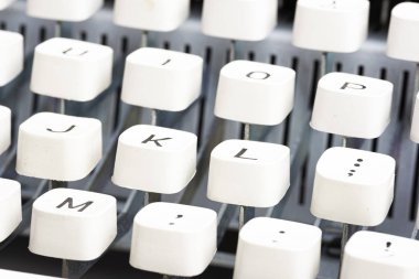 Taşınabilir Kılavuz Daktilo Kırmızı Turuncu