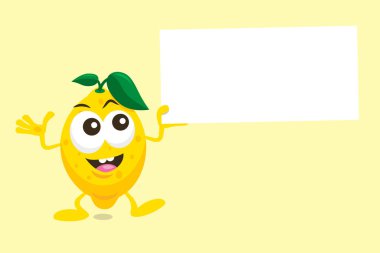 Elinde teklif etiketi olan şirin limon maskotu tasviri. Açık sarı arkaplanda izole edilmiş.