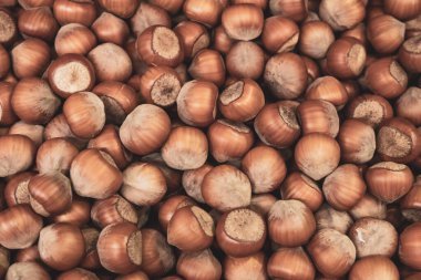 Fındıktan yapılmış bir arka plan. Pazarda fındık var. Sağlıklı, sağlıklı yiyecekler. Organik ürünler. Vitamin ve minerallerin kaynağı. Gürcistan 'da market.