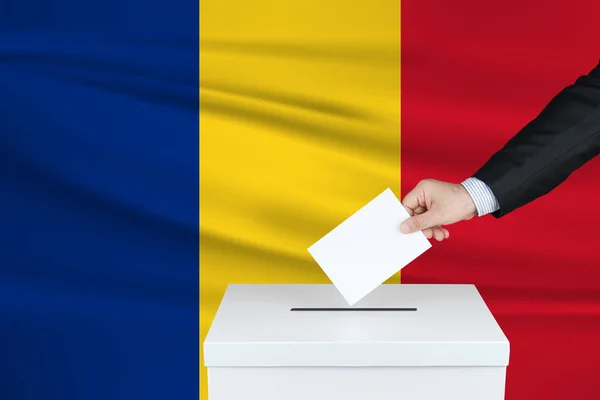 Élection Roumanie Main Homme Qui Met Son Vote Dans Urne — Photo