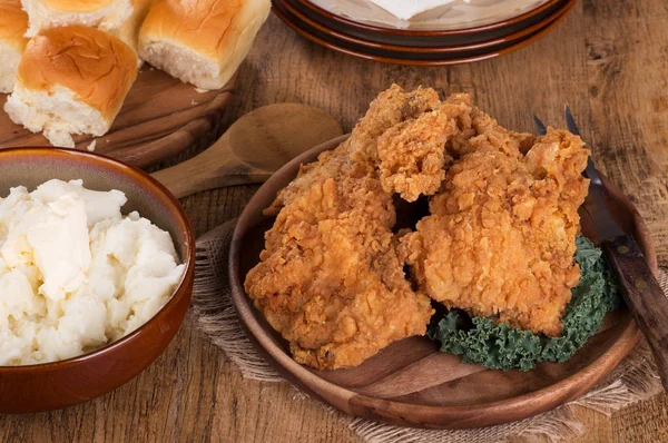 Fried Chicken Dinner — Stock Photo, Image