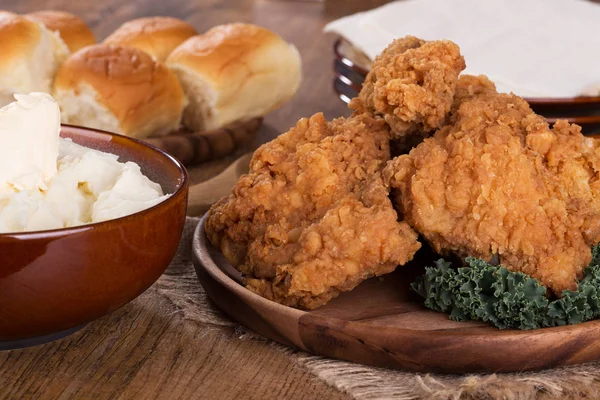 Fried Chicken Dinner — Stock Photo, Image