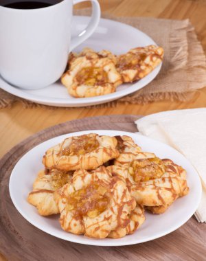 Apple karamel tabak kurabiye