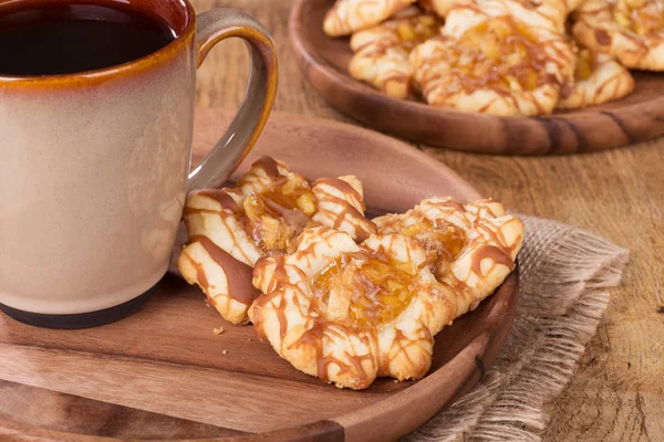 Plaat van Apple karamel Cookies — Stockfoto