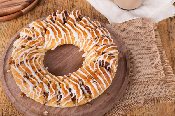 Cinnamon Pecan Danish — Stock Photo, Image